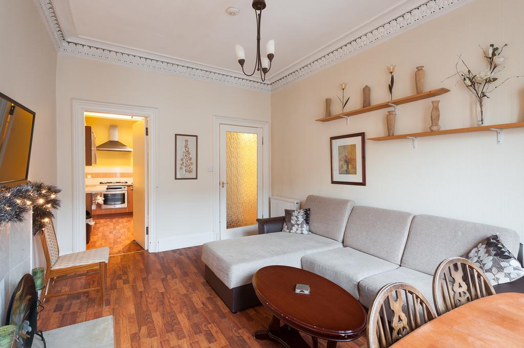 Pitt Street Apartment Beautiful Spacious Apartment Free Parking And Free Sanitizer Edinburgh Szoba fotó