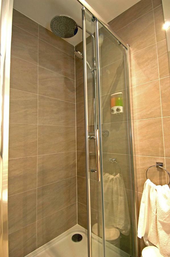 Pitt Street Apartment Beautiful Spacious Apartment Free Parking And Free Sanitizer Edinburgh Kültér fotó
